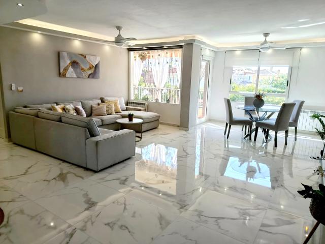 Luxurious Renovated Apartment in the Center of Mutxamiel