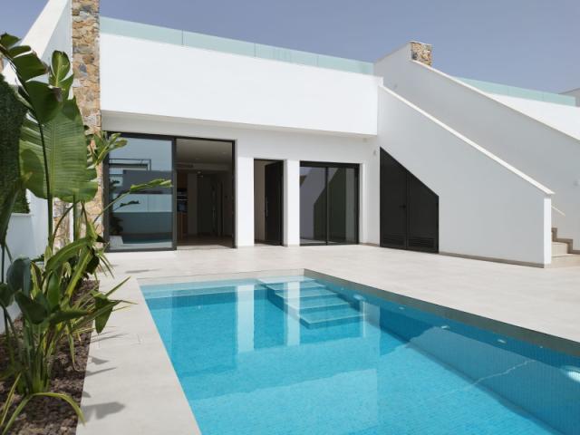 Duplex for Sale in Los Alcázares